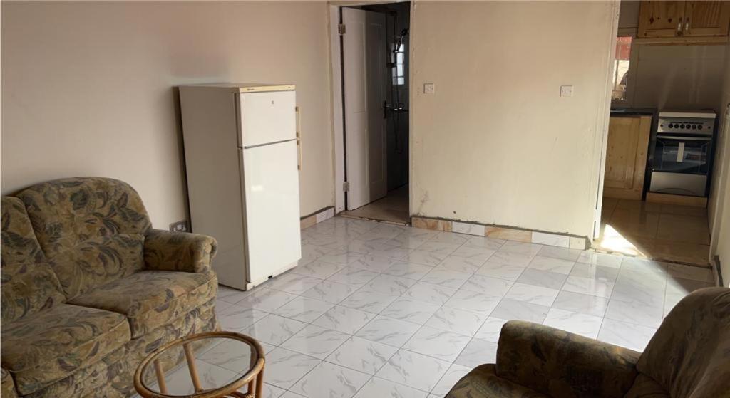 Coco Island Hotel Banjul Exterior photo