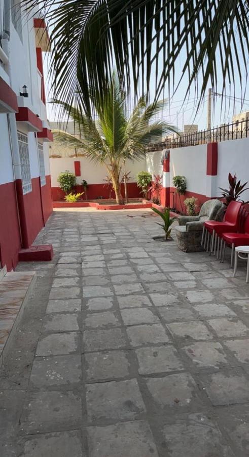 Coco Island Hotel Banjul Exterior photo