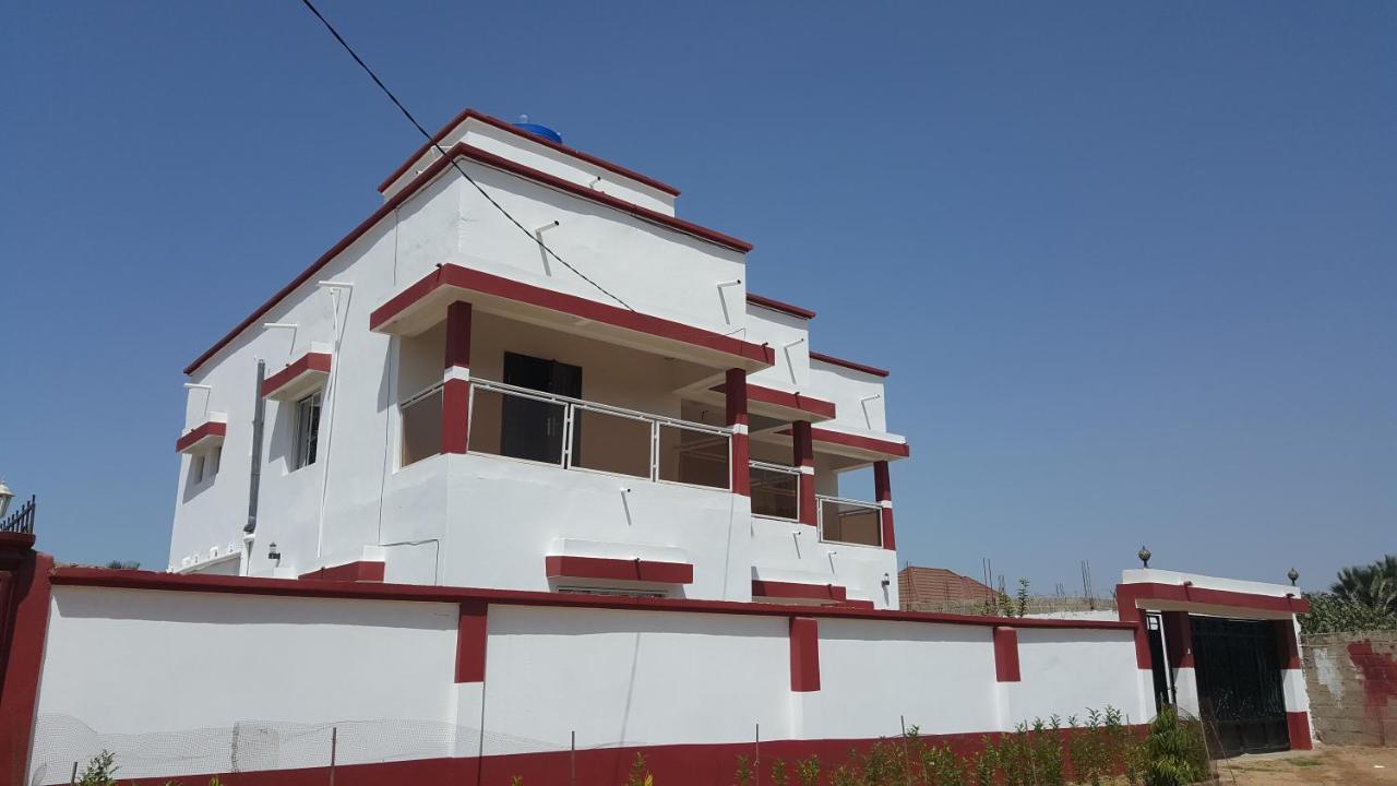 Coco Island Hotel Banjul Exterior photo