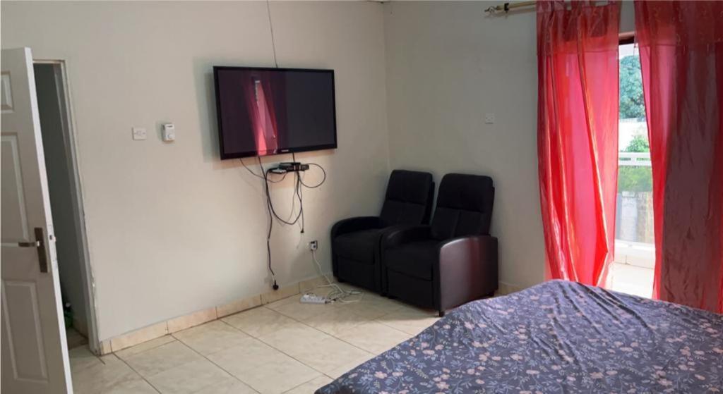 Coco Island Hotel Banjul Exterior photo
